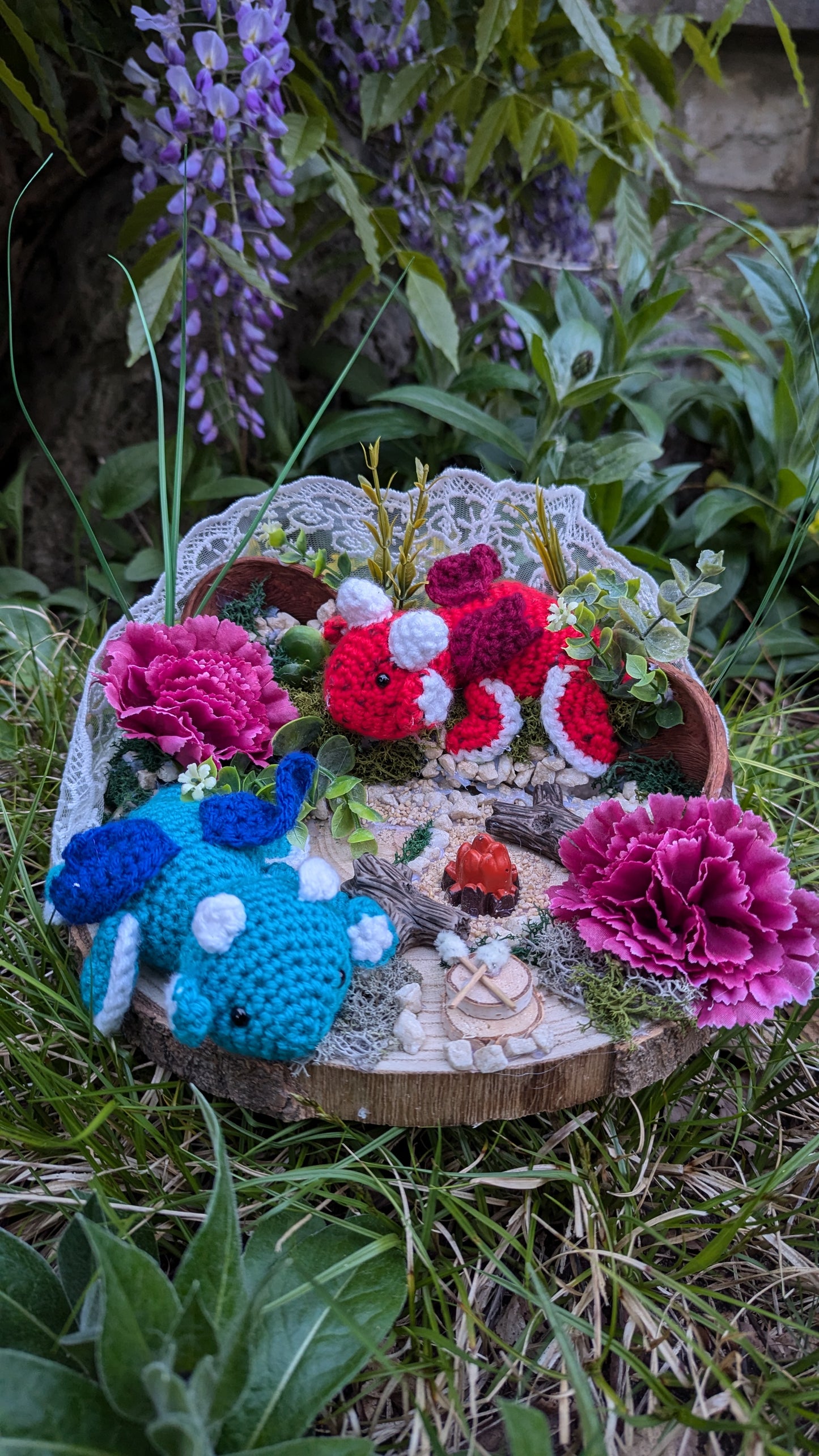 Amigurumi Drachenland: Feuer & Eis treffen sich am Lagerfeuer